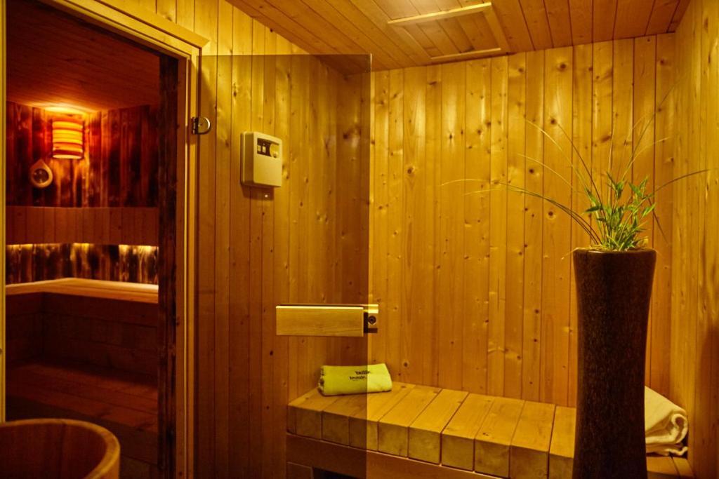 Butik Design Rooms Abadszalok Exterior photo